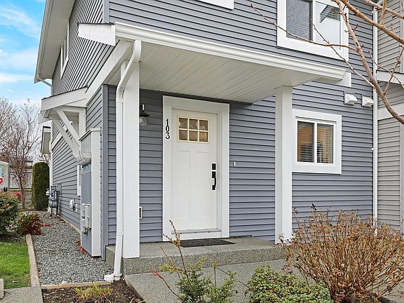 4th image of 2485 Idiens Way #103