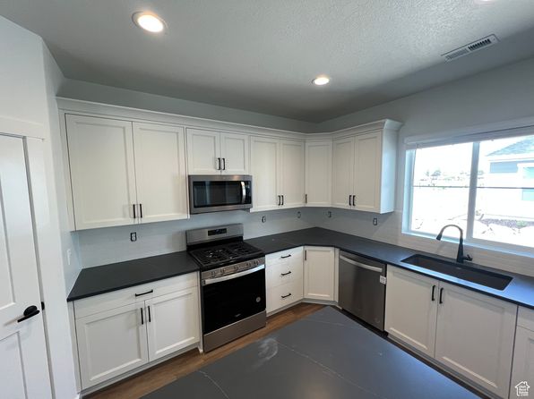 4 S 3830 W #418, West Point, UT 84015