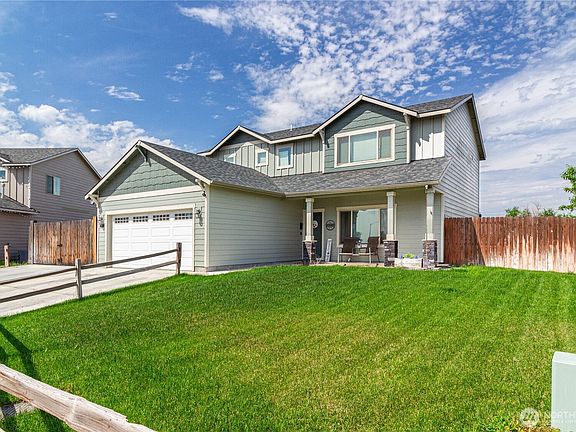 2nd image of 2375 NW Valley View Drive