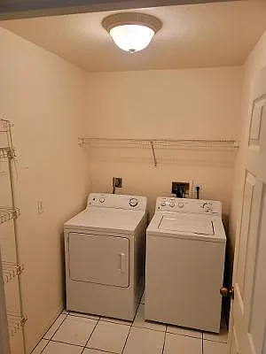 1214 SE 6th St #1 — Photo 15