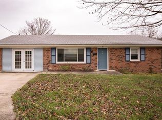 8 Meadow View Dr, Union, MO 63084