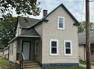 3233 Trowbridge Ave, Cleveland, OH 44109