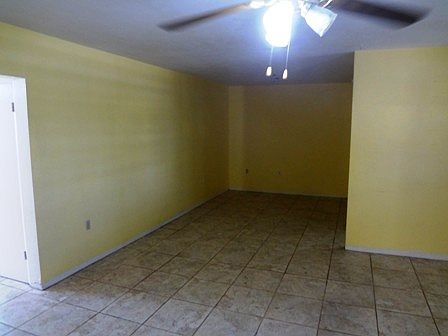 3rd image of 11930 NE 19th Dr APT 15
