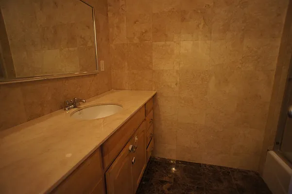 Rented by Ben Bay Realty Co | media 7