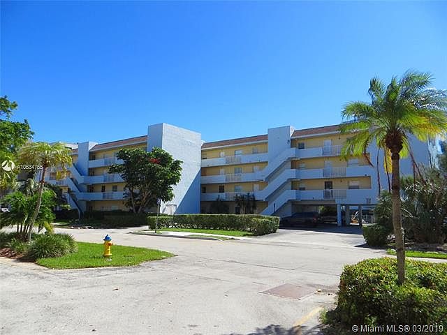 1st image of 3868 NE 169th St APT 207