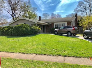 115 Leeds Rd, Mount Laurel, NJ 08054