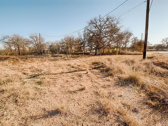 5th image of 2802 Valley View Lane