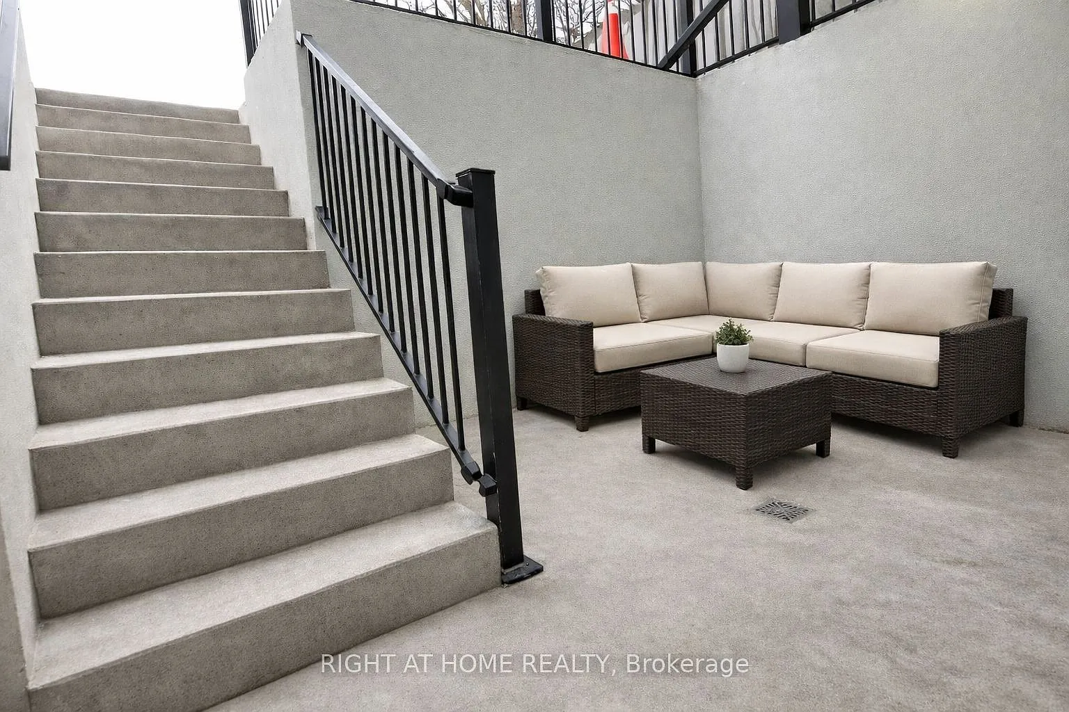 1 bed, $1,899 — Photo 3