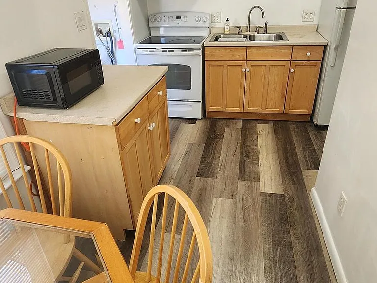 108 E Pacific Ave #2 — Photo 9