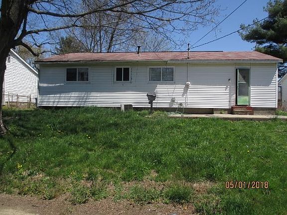 2nd image of 4821 Downing Dr