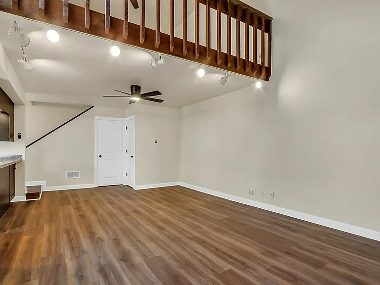 719 Wakefield Rd — Photo 4