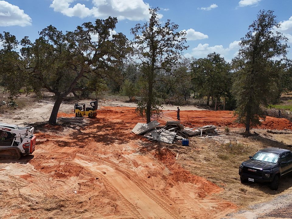 2nd image of 153 TIMBER PL