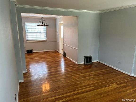 3rd image of 23054 Gary Ln