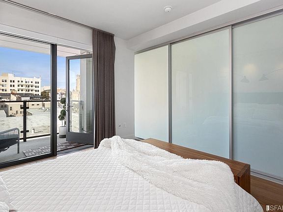 5th image of 1450 Franklin St #704B