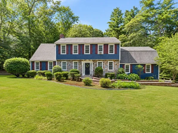 7 Providence Rd, Westford, MA 01886