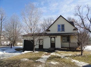 2003 2nd St, Lake Park, MN 56554