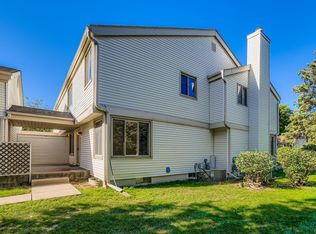 335 Elan Ct, Woodbury, MN 55125