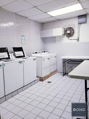 Rented by Bond New York | media 26