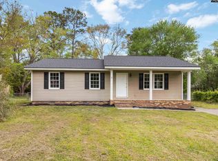 221 Farringdon Ct, Lexington, SC 29073