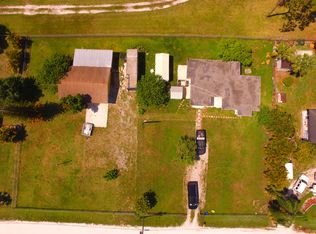 15427 San Diego Dr, Loxahatchee, FL 33470