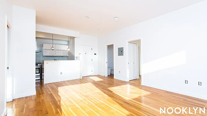 Rented by Nooklyn NYC LLC | media 41