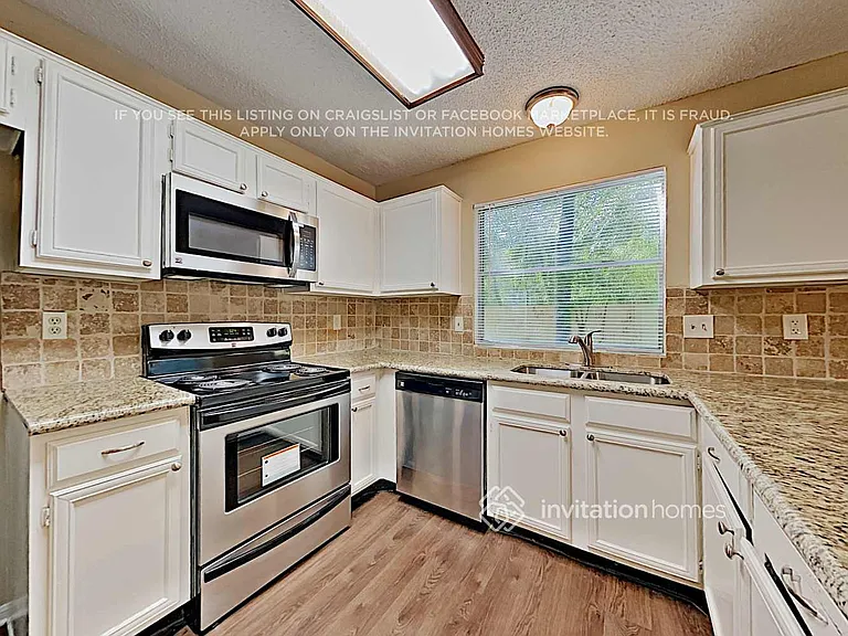 11 Brentwood Oaks Ct — Photo 9