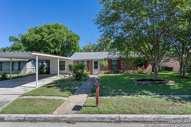 1st image of 523 E Mally Blvd