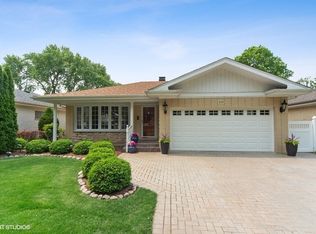 318 N Western Ave, Park Ridge, IL 60068