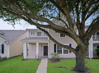 3739 E Traditions Ct, Houston, TX 77082