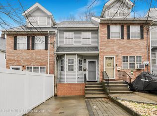 323 Glen Ave, Staten Island, NY