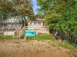 7011 Division Ave, Delton, MI 49046