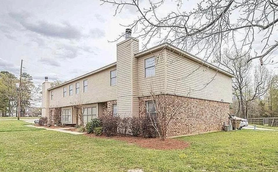 2nd image of 107 Parkwest Dr