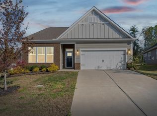 516 Raleighwood Ln, Simpsonville, SC 29681