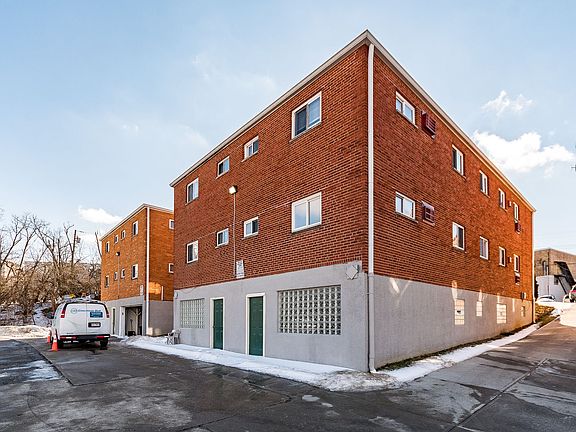 4th image of 3556-3598 Robroy Dr #3579-02