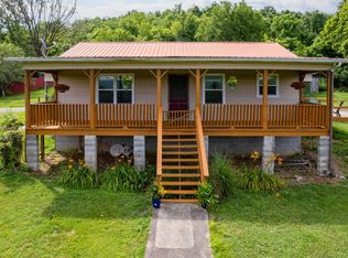 544 Sullivan Bend Rd, Elmwood, TN 38560