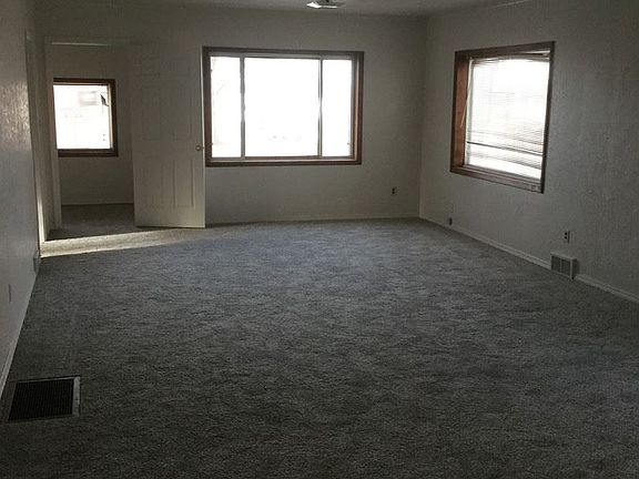 2nd image of 411 Logan St