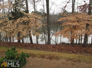 837 Lakeglen Dr, Suwanee, GA 30024