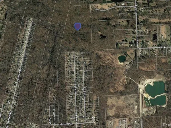 Maple St, Algonac, MI 48001