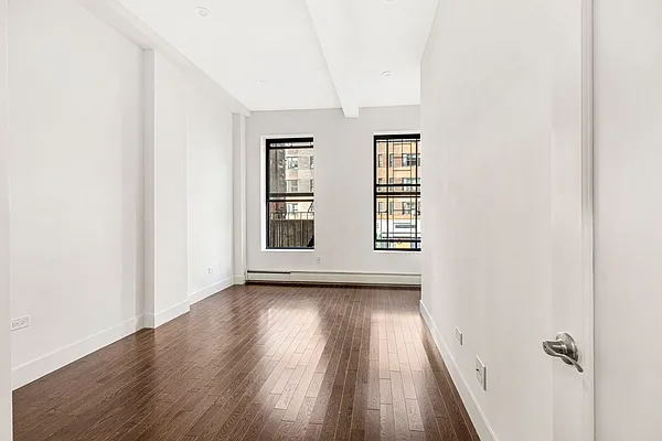 Rented by Compass | media 22