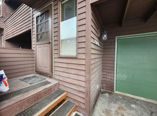 1932 Beaver Pl, Anchorage, AK 99504