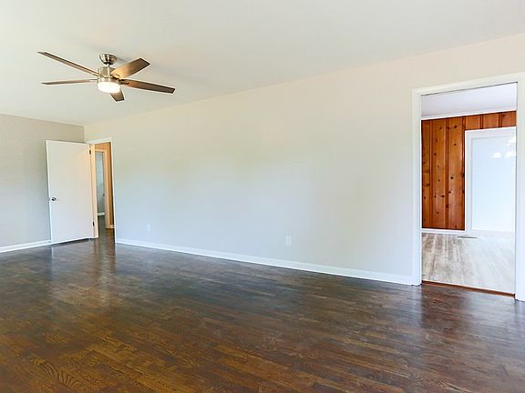 5th image of 401 Mitchell Ave