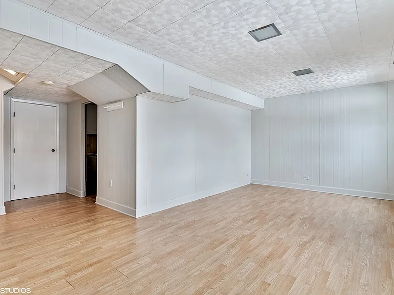 1400 Meyer Rd — Photo 19