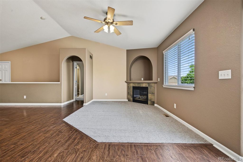 385 Cholla Drive