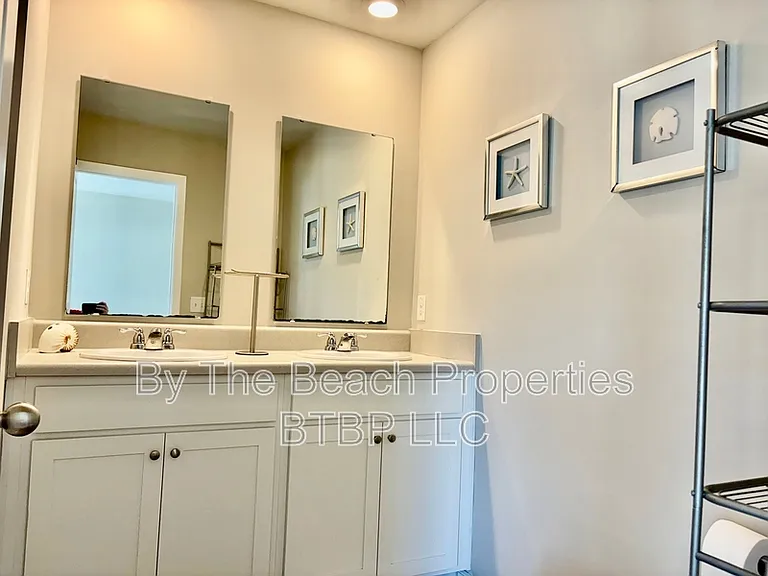 194 Spencer Cir — Photo 12