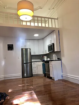 Rented by H F Hewitt Realty | media 27