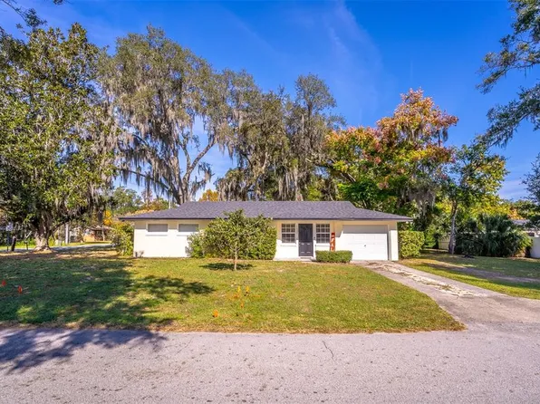 1237 W Voorhis Ave, Deland, FL 32720