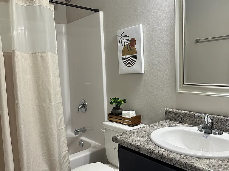 Heritage Townhomes and Apartments — Photo 55