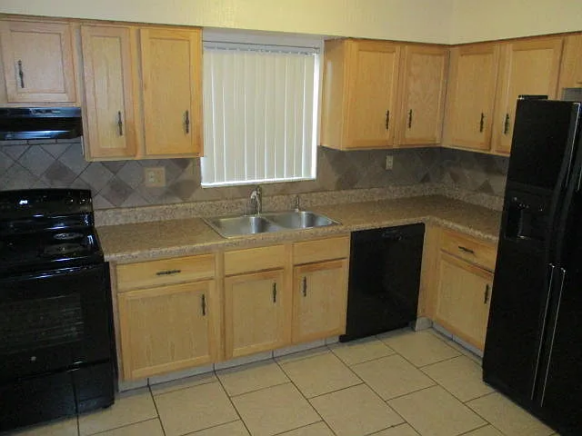 9079 E Highland Pines Dr — Photo 6