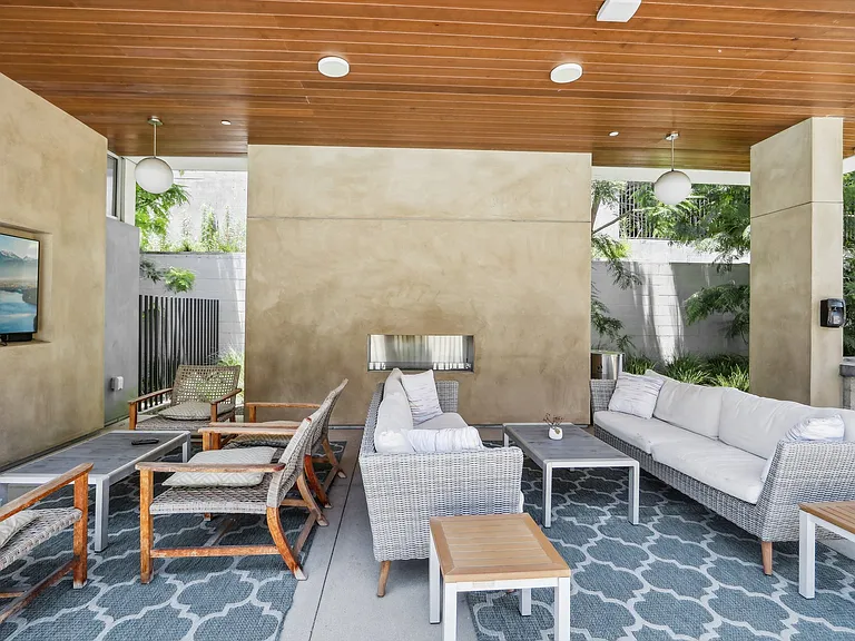 INclave Luxury Apartments — Photo 28