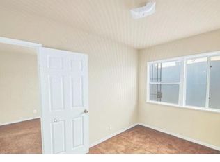 439 E 55th St, Long Beach, CA 90805
